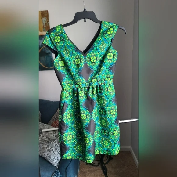 Dresses | Taylor Nordstrom Green And Black Floralshort Sleeve Fit Flare Mini Dress | Poshmark Dresses | Taylor Nordstrom Green And Black Floralshort Sleeve Fit Flare Mini Dress | Poshmark